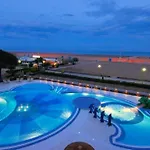 Апартаменты Bright With Terrace And Ocean View *