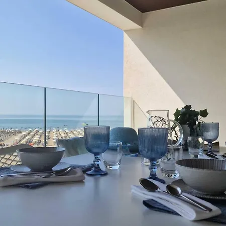 Apartman Bright With Terrace And Ocean View